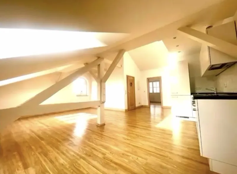 Lichtdurchflutete 2-Zimmer-Dachgeschosswohnung in Berlin-Rahnsdorf — photo 1